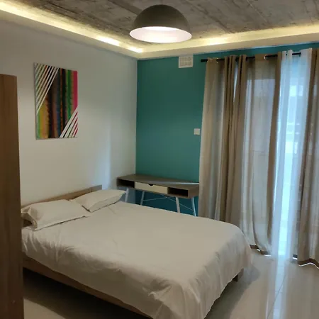 In Paceville-st Julians Malta - Modern 1 Bedroom
