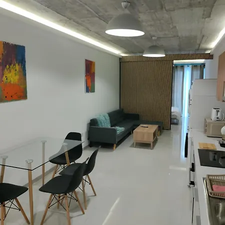 In Paceville-st Julians Malta - Modern 1 Bedroom *