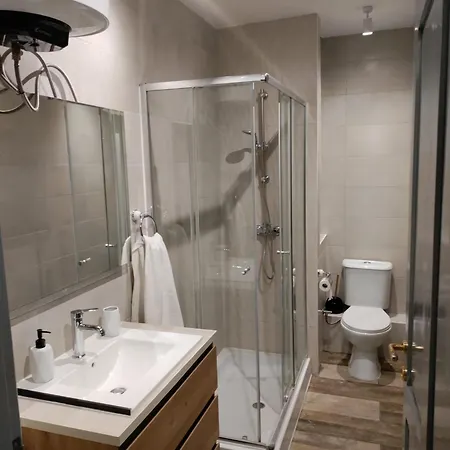 In Paceville-st Julians Malta - Modern 1 Bedroom Apartment