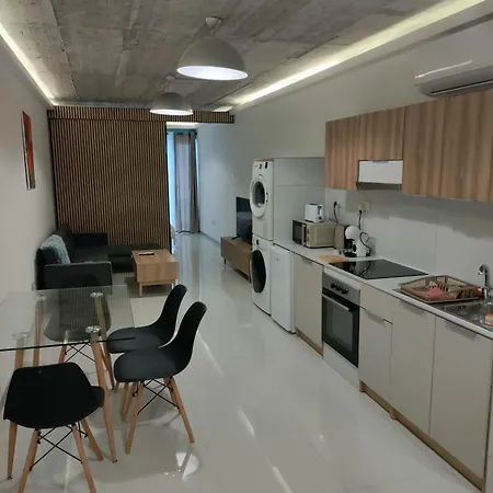 In Paceville-st Julians Malta - Modern 1 Bedroom Apartment St. Paul's Bay
